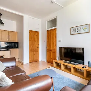  Apartment Amazing - Dalgety St - Near Holyrood