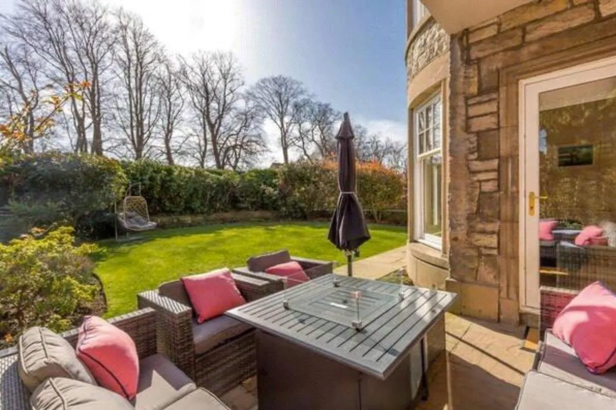Amulree, Edinburgh Villa